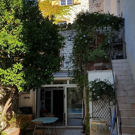 Holiday Rue Saint Ferreol *